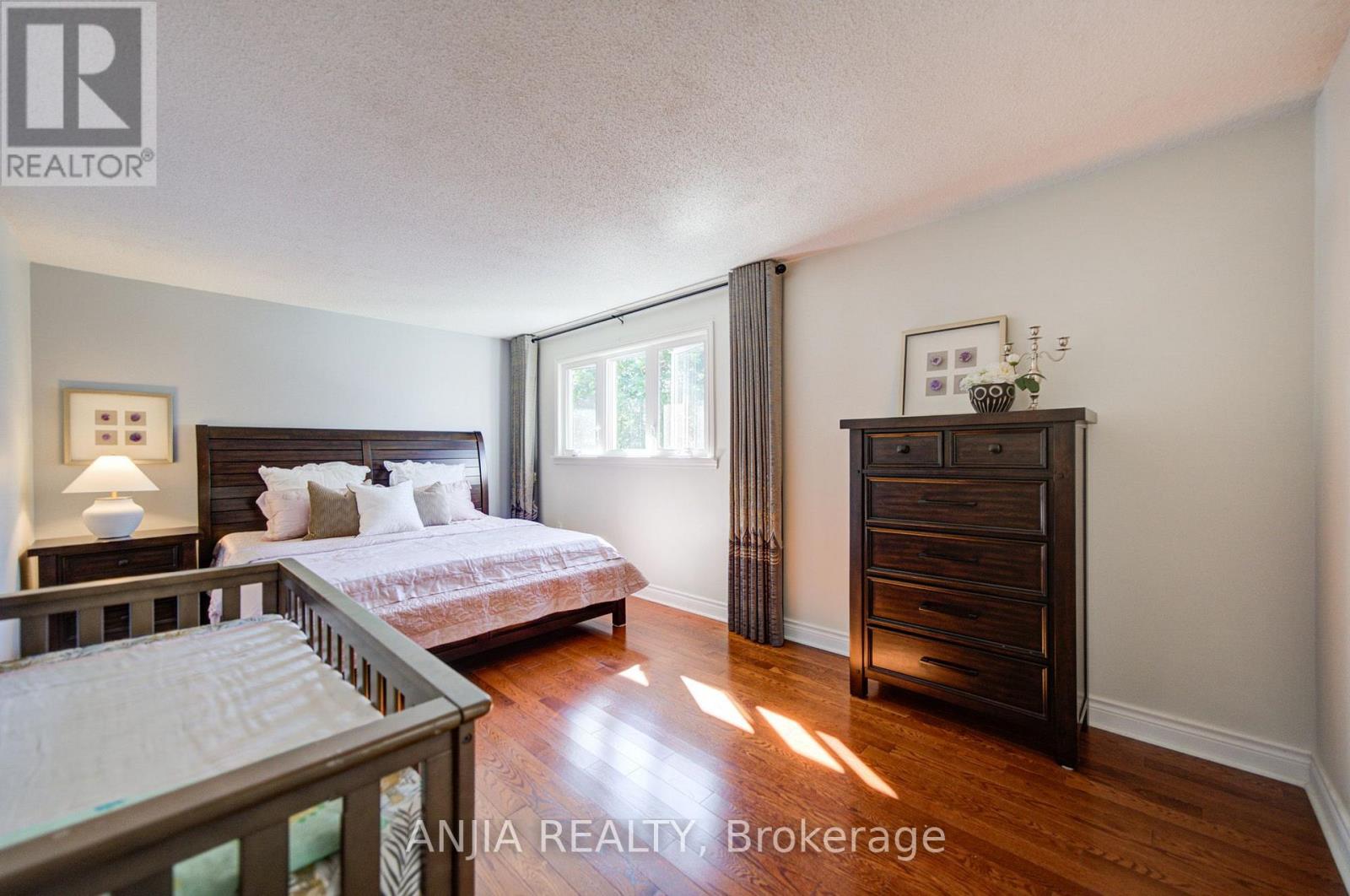 77 Royal Palm Drive, Brampton, Ontario  L6Z 1P2 - Photo 29 - W13694026