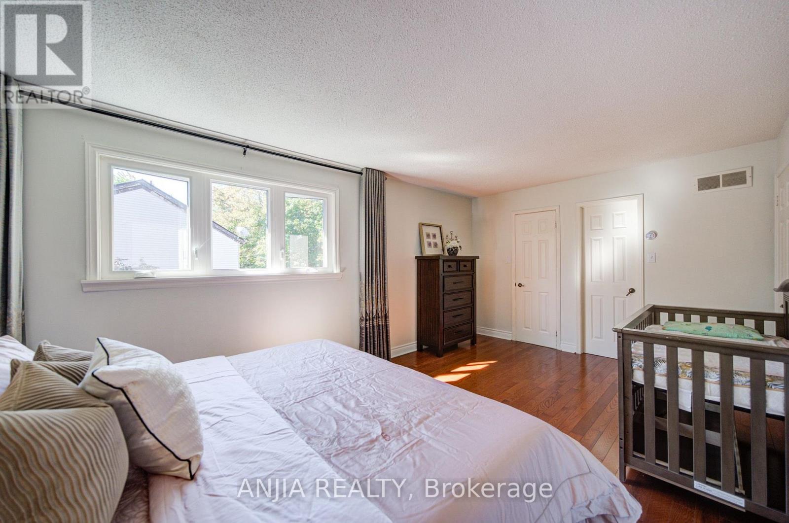 77 Royal Palm Drive, Brampton, Ontario  L6Z 1P2 - Photo 31 - W13694026