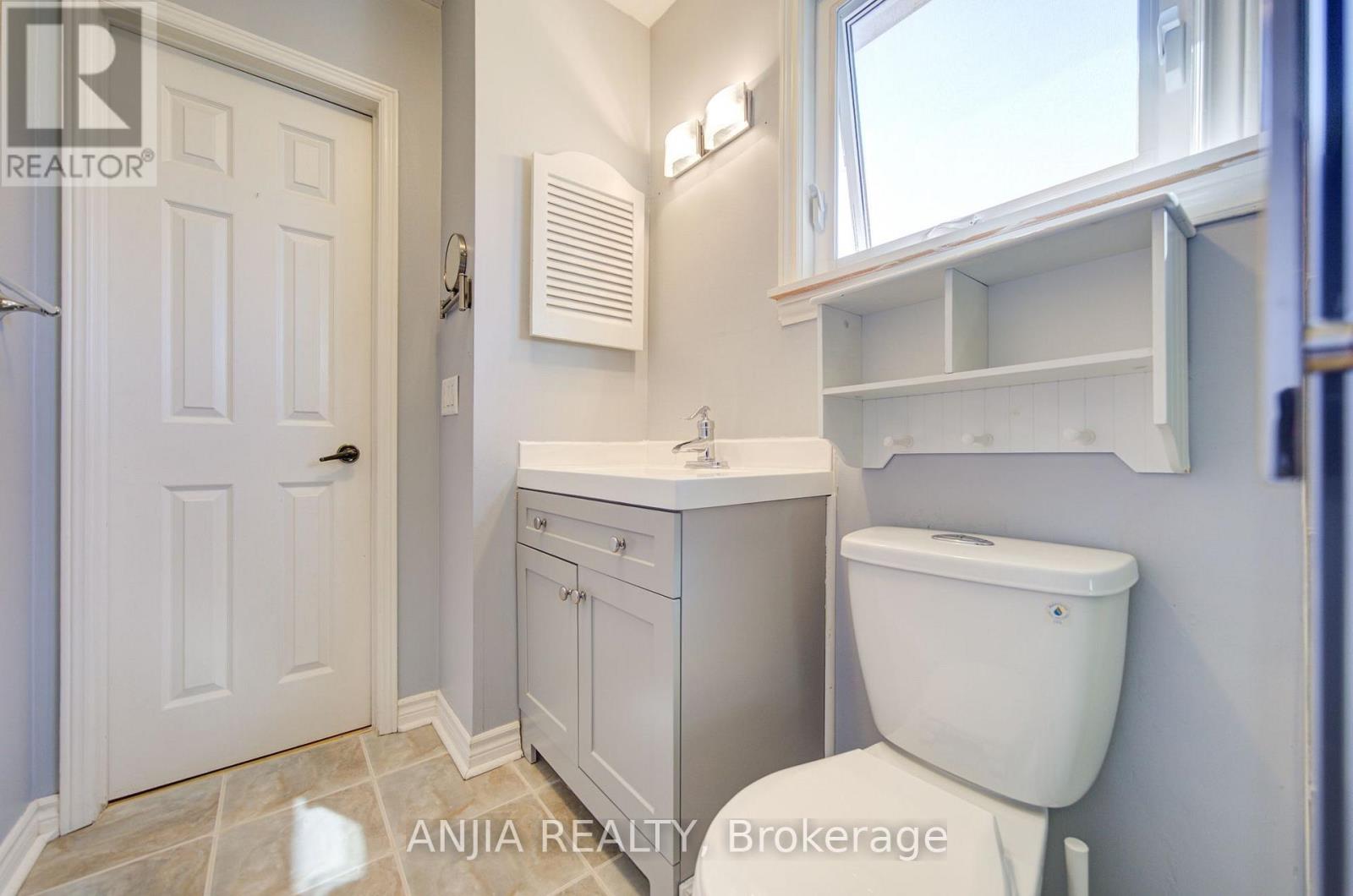 77 Royal Palm Drive, Brampton, Ontario  L6Z 1P2 - Photo 33 - W13694026