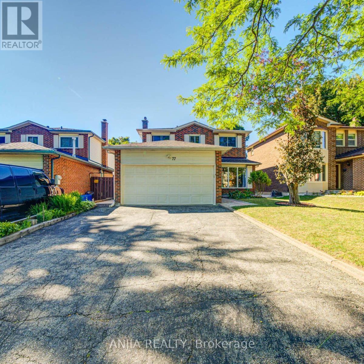 77 Royal Palm Drive, Brampton, Ontario  L6Z 1P2 - Photo 6 - W13694026