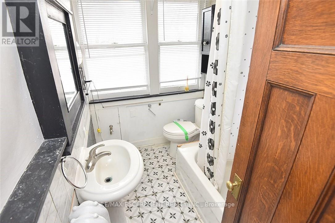 103 Sherman Avenue S, Hamilton, Ontario  L8M 2P8 - Photo 33 - X13693998