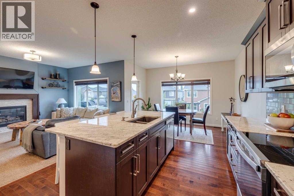150 Fireside Bend, Cochrane, Alberta  T4C 0V7 - Photo 17 - A2331216
