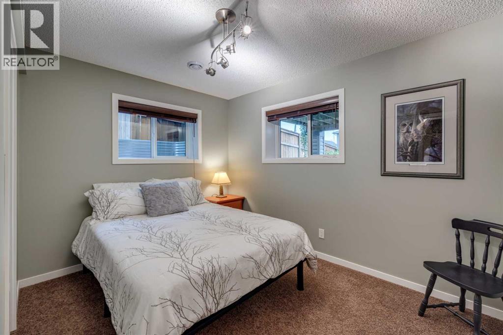 150 Fireside Bend, Cochrane, Alberta  T4C 0V7 - Photo 39 - A2331216