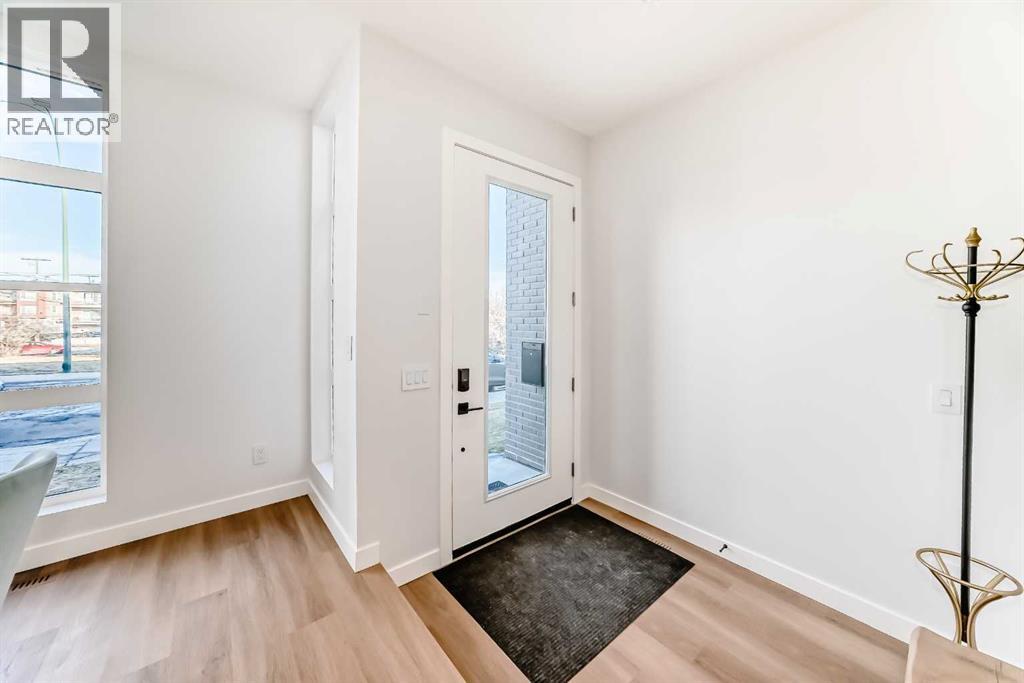 1607 37 Avenue SW, Calgary, Alberta  T2T 2H2 - Photo 4 - A2331591