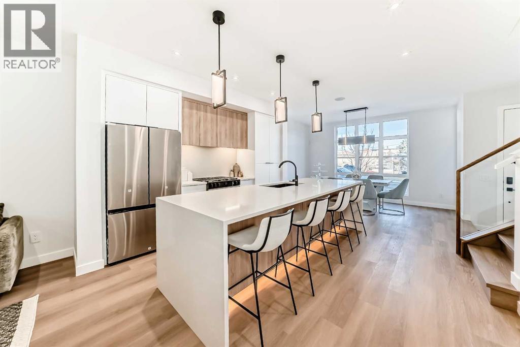 1607 37 Avenue SW, Calgary, Alberta  T2T 2H2 - Photo 11 - A2331591