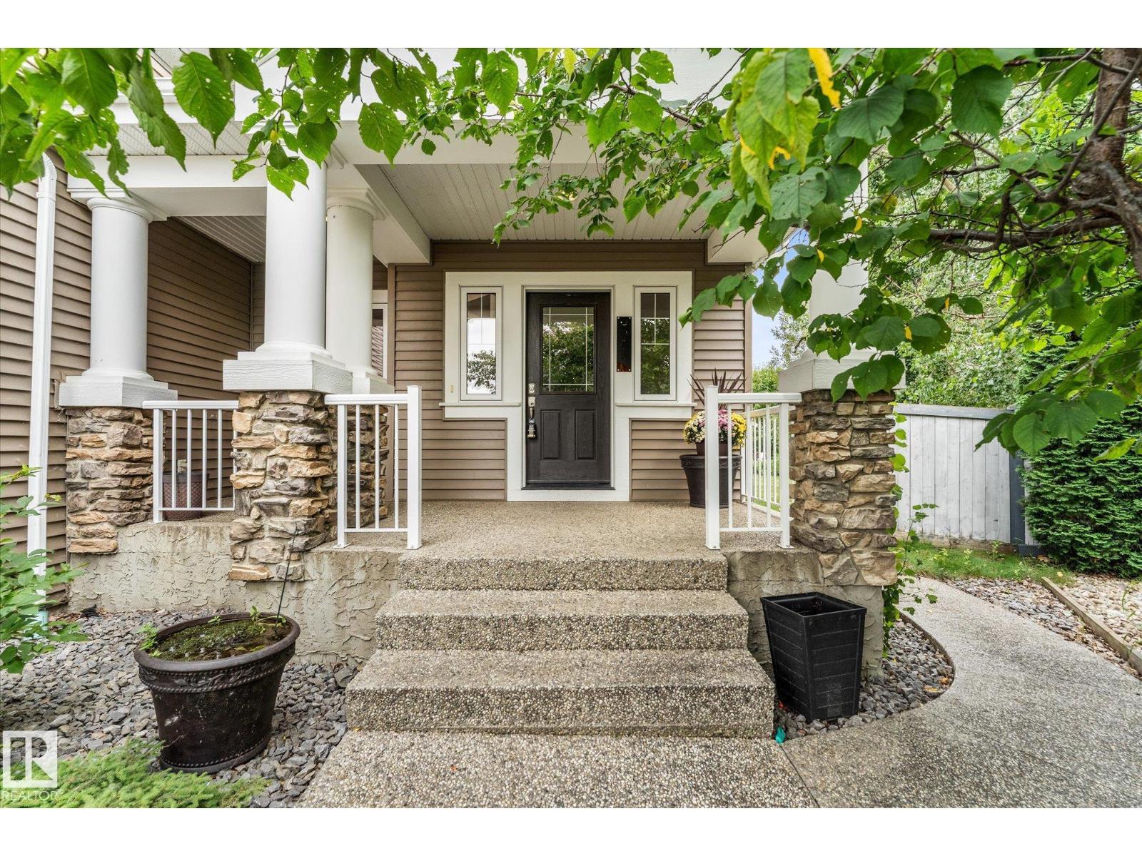 9003 20 Av SW, Edmonton, Alberta  T6X 0J9 - Photo 4 - E4503487