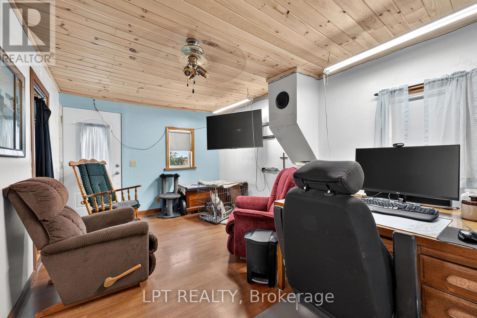 8349 Ravenswood Line, Lambton Shores, Ontario  N0M 1N0 - Photo 14 - X13694048