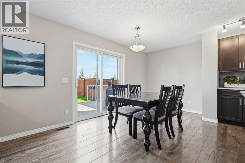 73 Mount Rae Heights, Okotoks, Alberta  T1S 0N7 - Photo 12 - A2320052