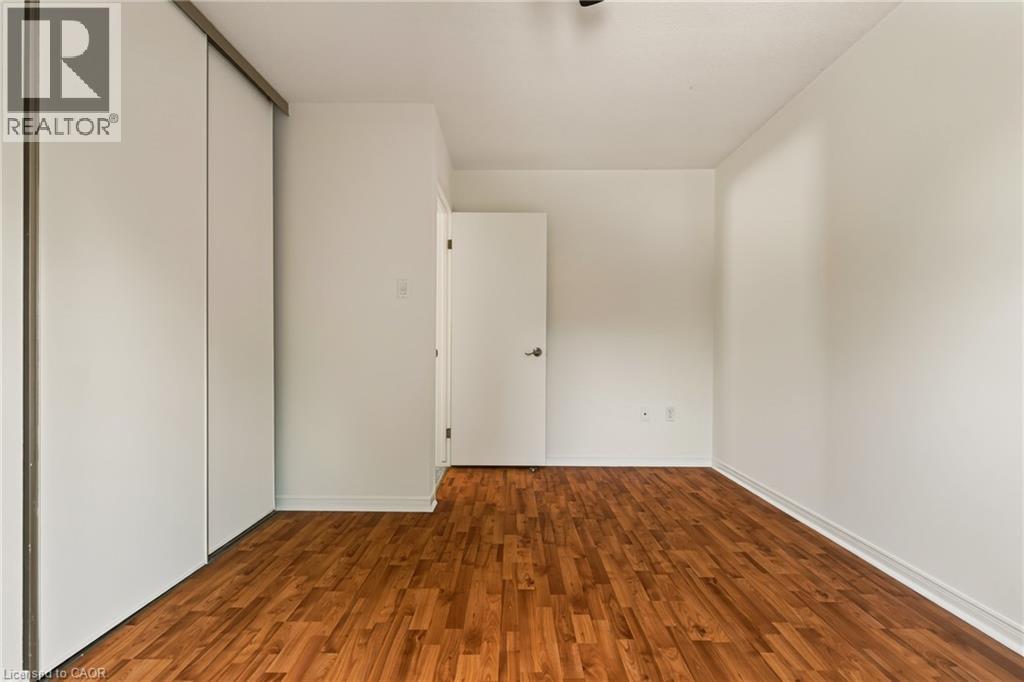 1576 Riley Avenue, Burlington, Ontario  L7M 3T3 - Photo 31 - 40855511