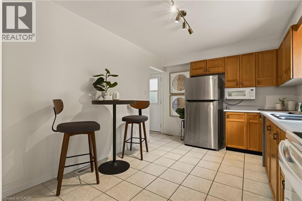 1576 Riley Avenue, Burlington, Ontario  L7M 3T3 - Photo 14 - 40855511