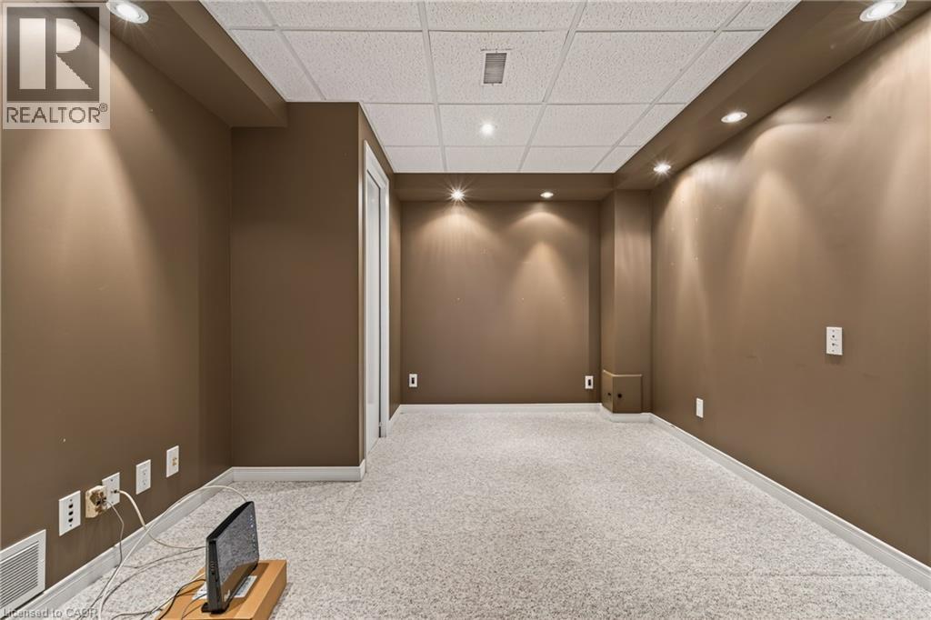 1576 Riley Avenue, Burlington, Ontario  L7M 3T3 - Photo 38 - 40855511