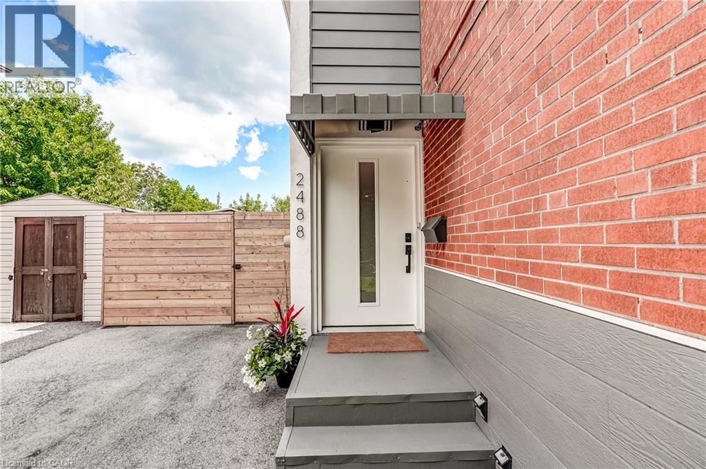 2488 Brookhurst Road, Mississauga, Ontario  L5J 1R3 - Photo 4 - 40856827
