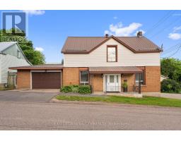 164 MAPLE AVENUE, Pembroke, Ontario