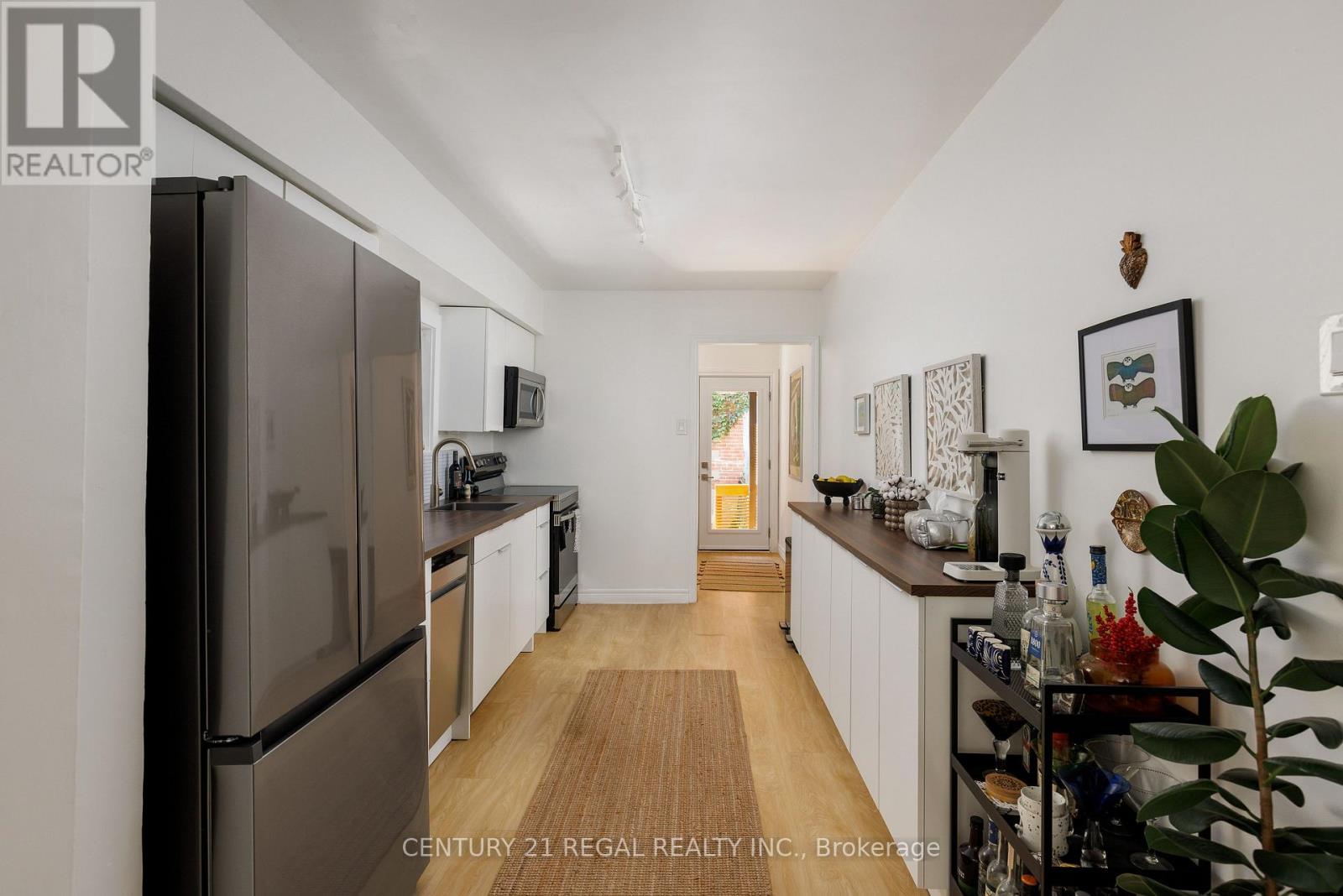 55 Shirley Street, Toronto, Ontario  M6K 1T2 - Photo 12 - C13694078