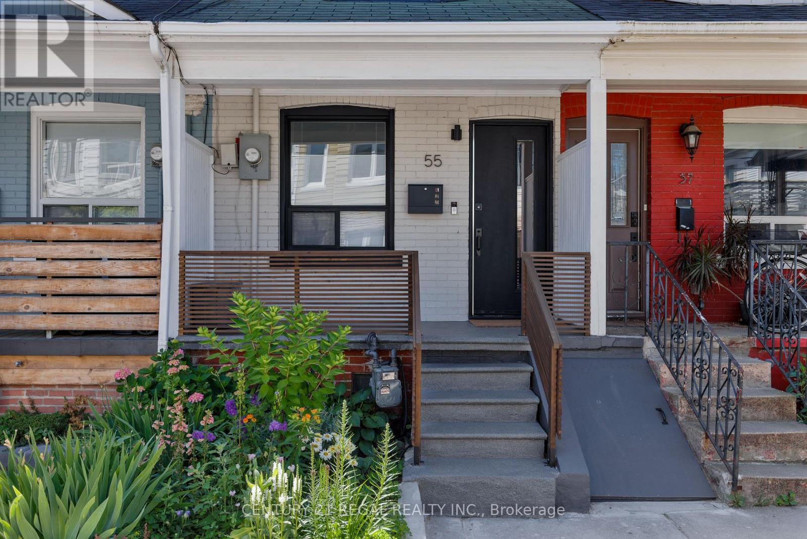 55 Shirley Street, Toronto, Ontario  M6K 1T2 - Photo 2 - C13694078