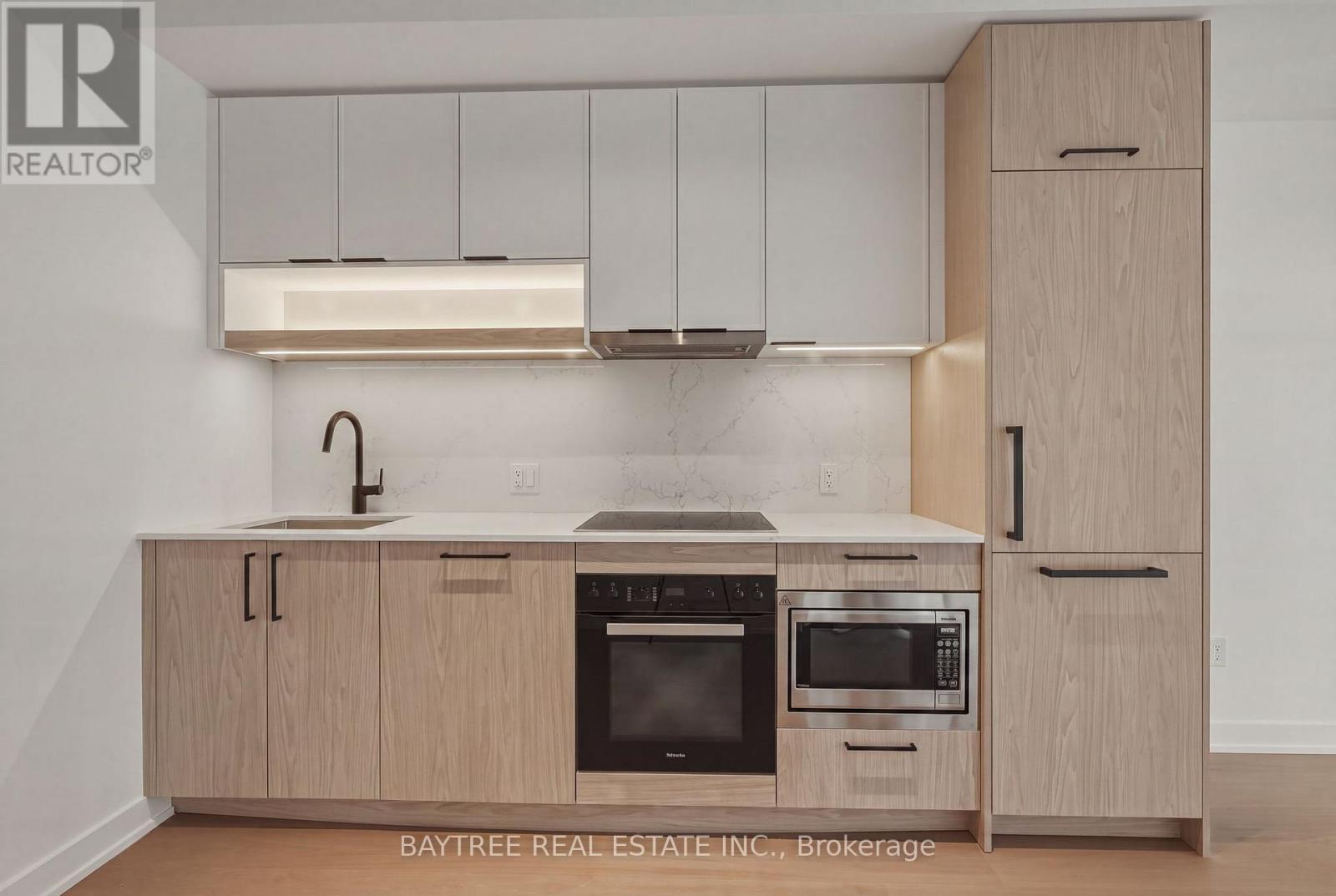 1726 - 89 Montclair Avenue, Toronto, Ontario  M5P 0A9 - Photo 13 - C13694082