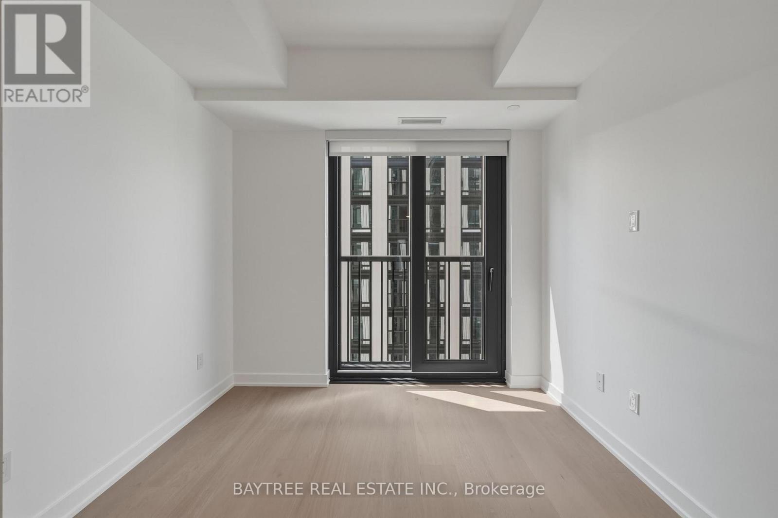 1726 - 89 Montclair Avenue, Toronto, Ontario  M5P 0A9 - Photo 2 - C13694082