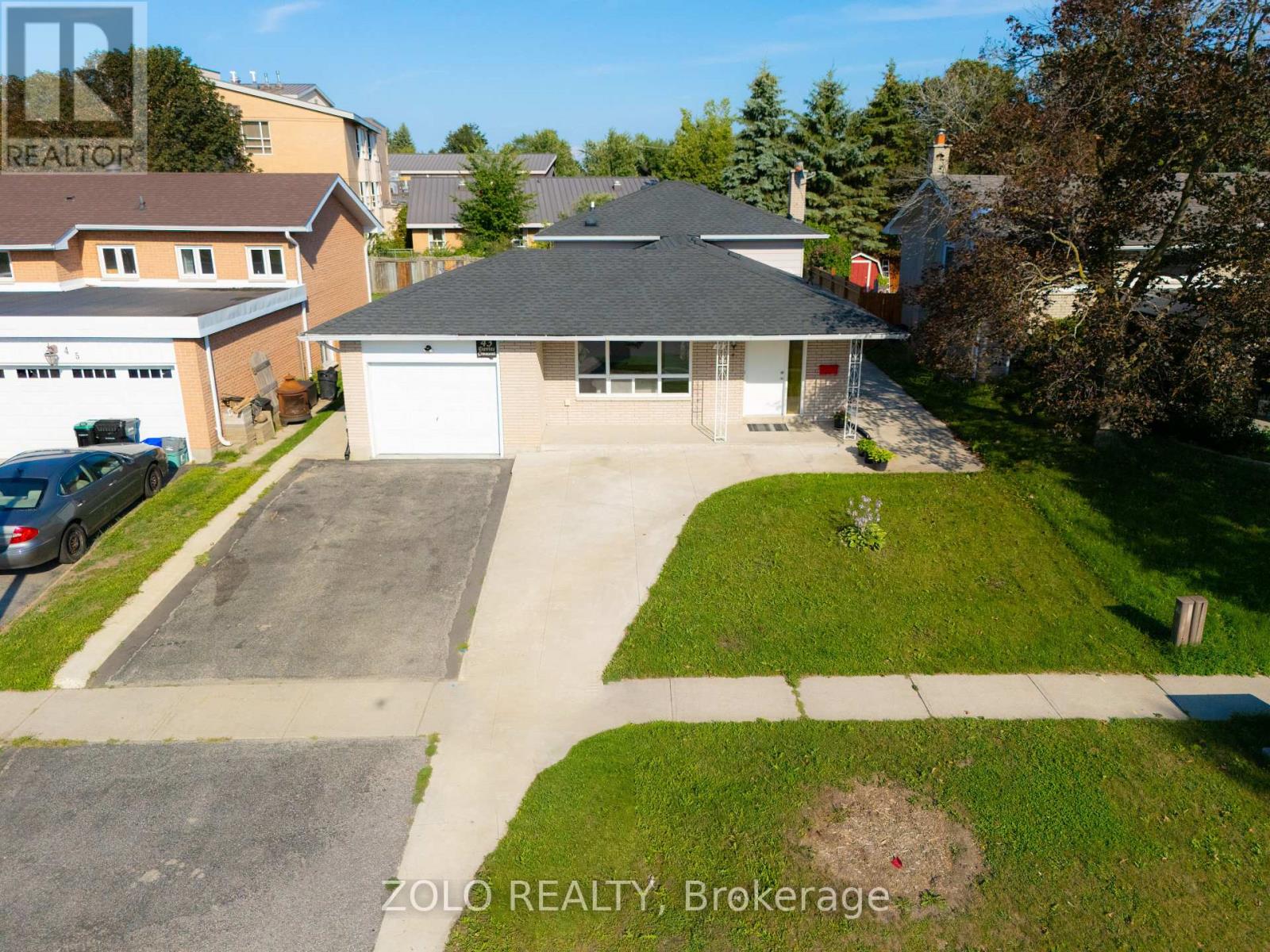 43 DAVIES CRESCENT, Barrie, Ontario
