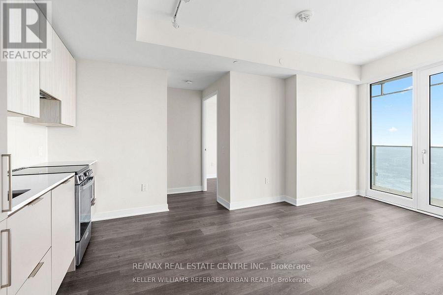 5701 - 3900 Confederation Parkway, Mississauga, Ontario  L5B 0M3 - Photo 5 - W13694052
