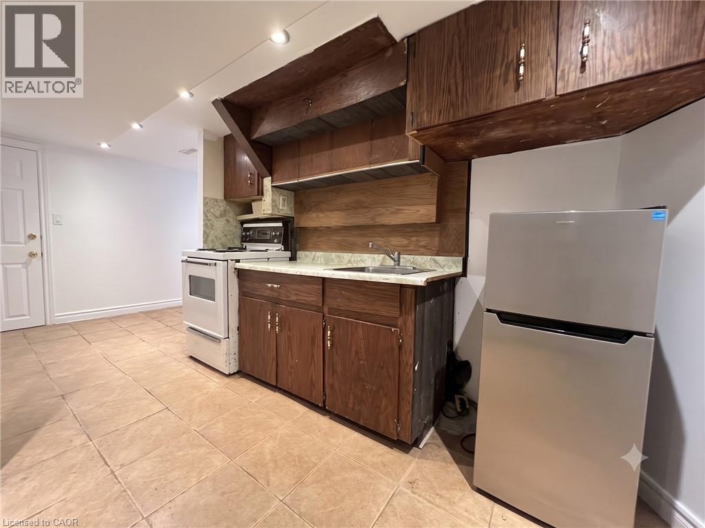77 Paisley Avenue S, Hamilton, Ontario  L8S 1V4 - Photo 35 - 40848993