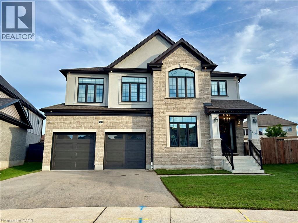 923 Eaglecrest Court, Kitchener, Ontario  N2K 0B8 - Photo 2 - 40856970