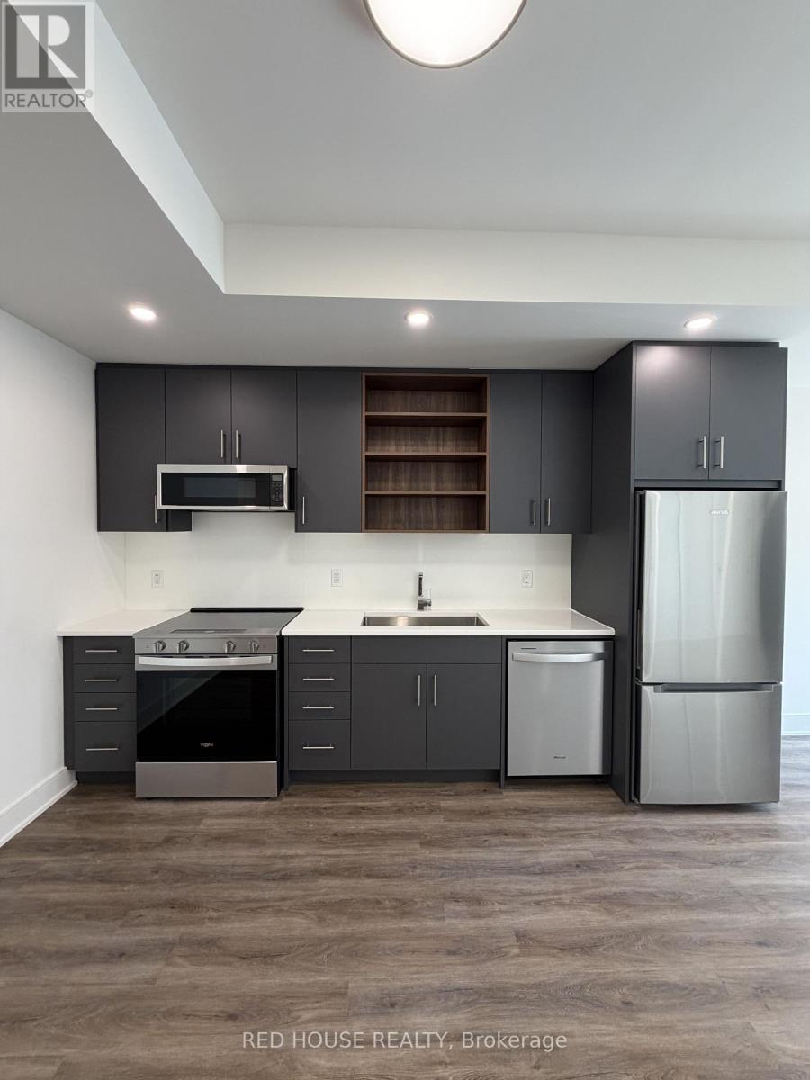 59 Everett Common, St. Catharines, Ontario  L2P 0H1 - Photo 4 - X13694084