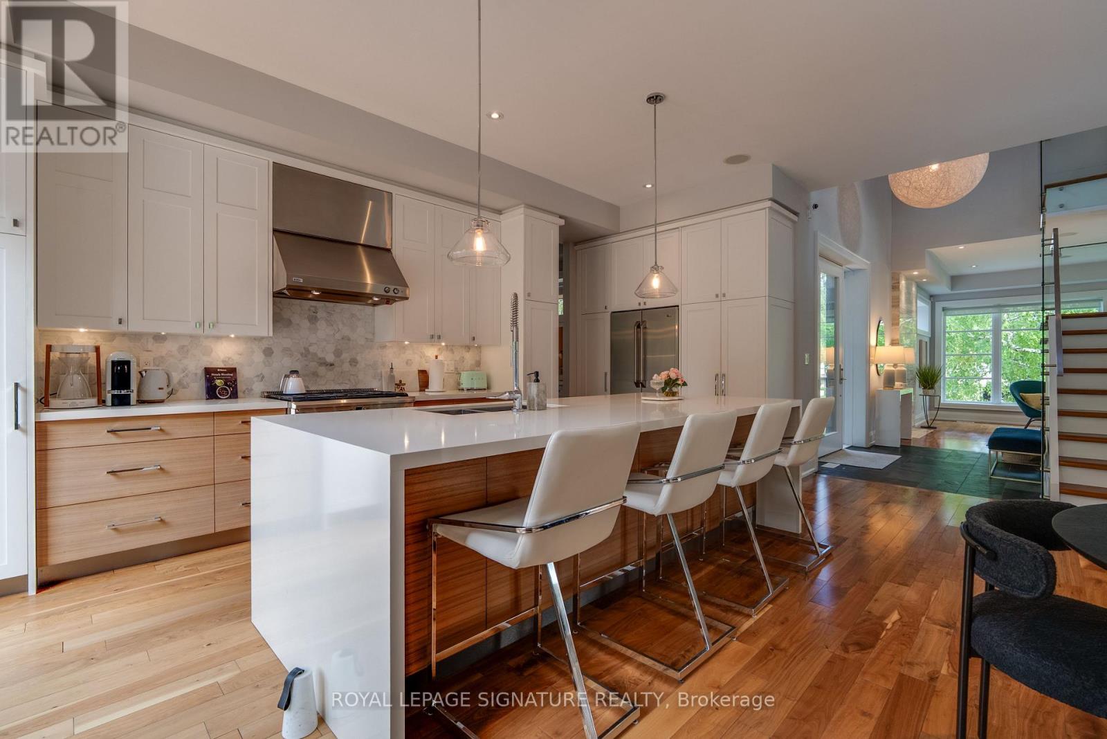 12 Cudia Crescent, Toronto, Ontario  M1M 2W8 - Photo 4 - E13691228