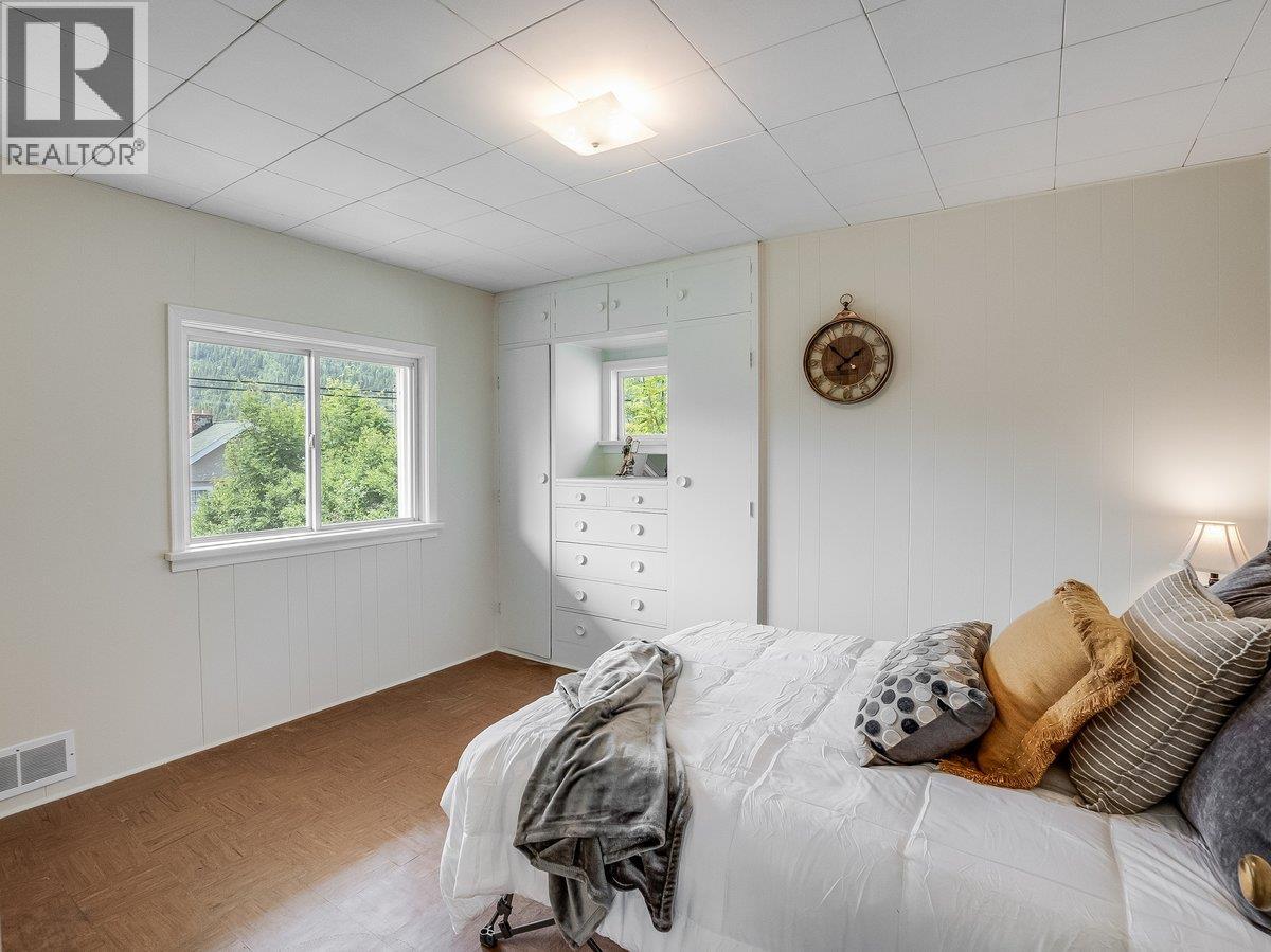 720 Third Street, Nelson, British Columbia  V1L 2R2 - Photo 15 - 10388724