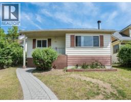 720 Third Street, Nelson, British Columbia
