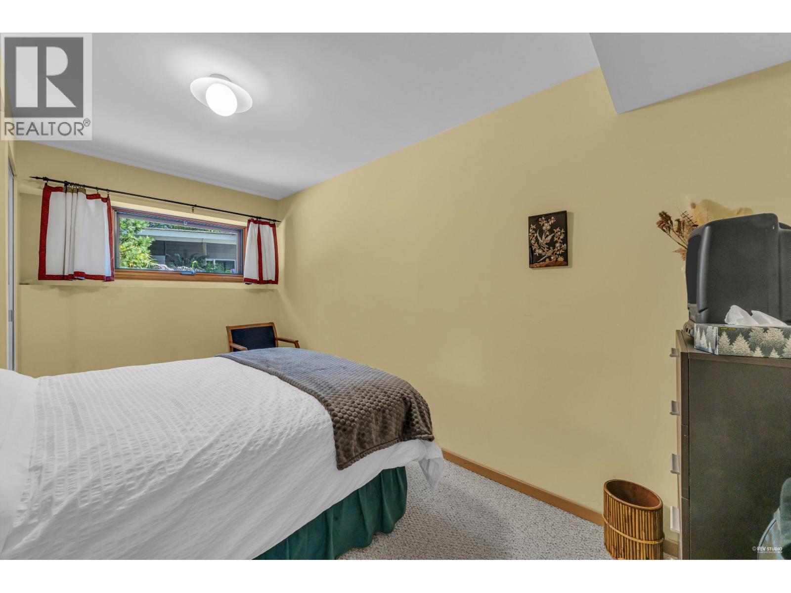 4323 Valencia Avenue, North Vancouver, British Columbia  V7N 4A7 - Photo 31 - R3157042
