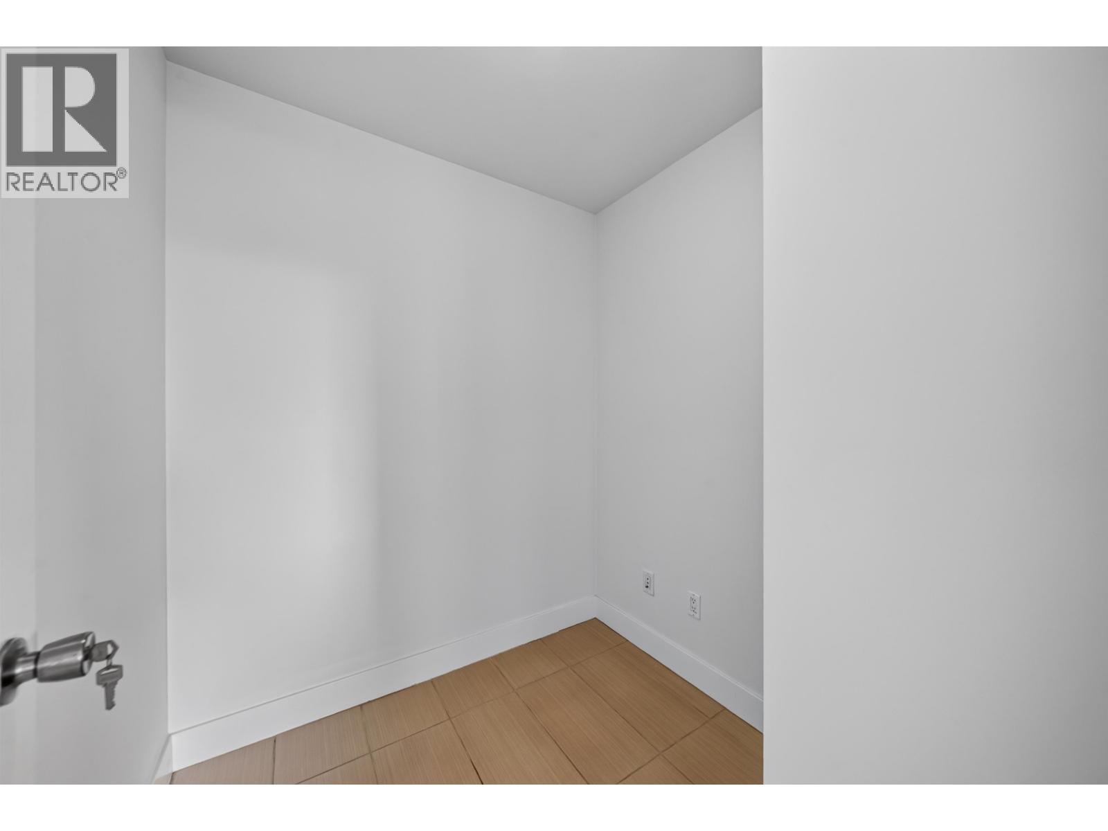 2101 565 Smithe Street, Vancouver, British Columbia  V6B 0E4 - Photo 10 - R3157065