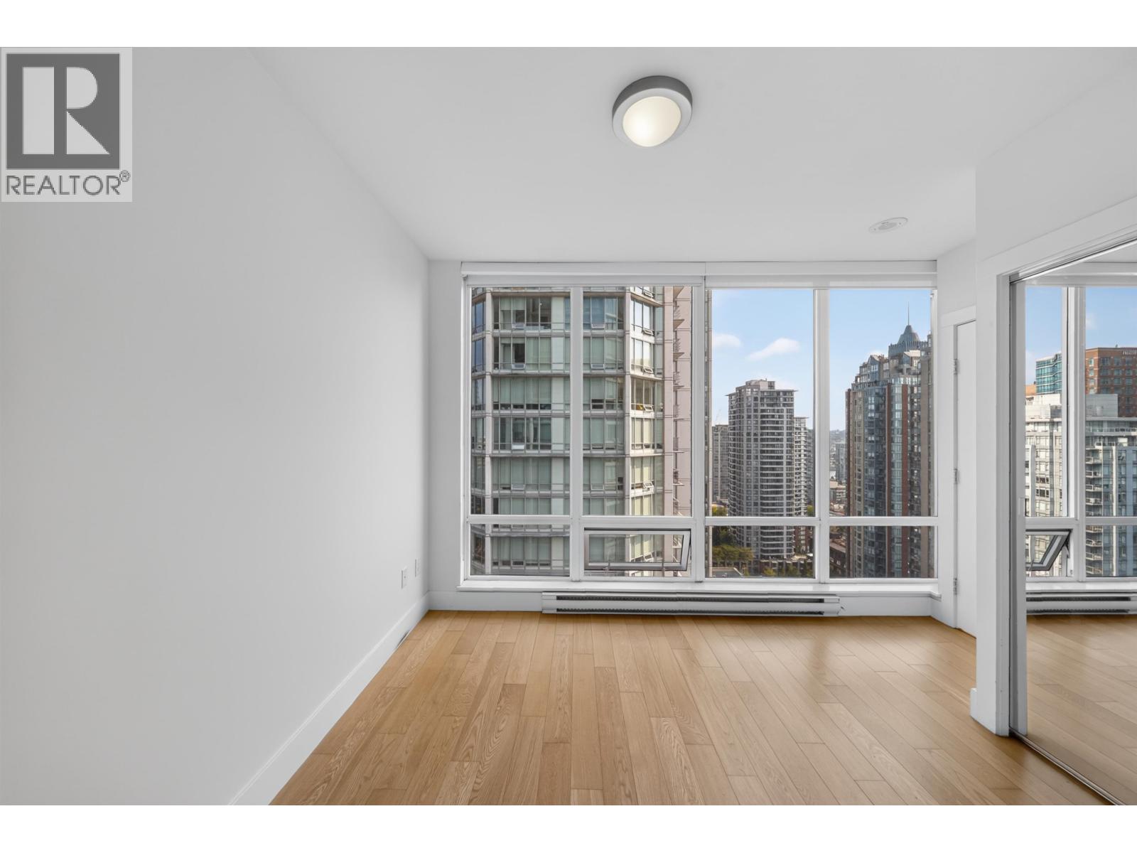 2101 565 Smithe Street, Vancouver, British Columbia  V6B 0E4 - Photo 12 - R3157065