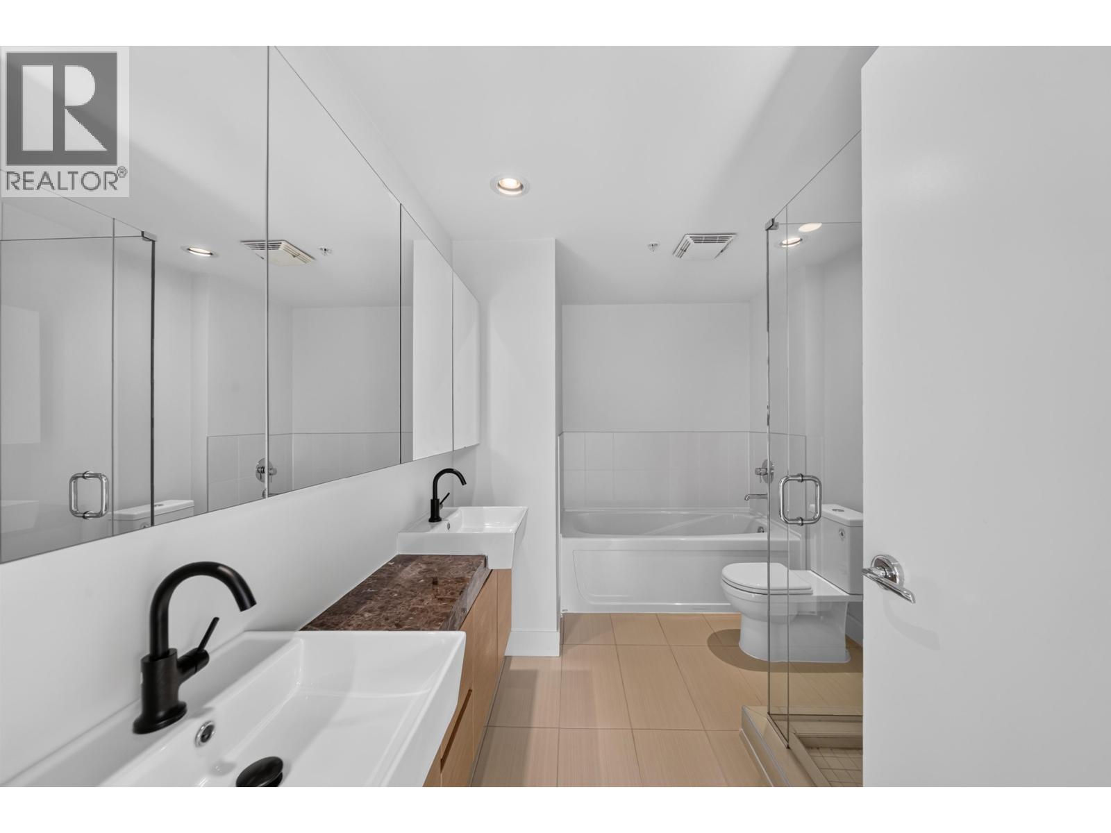 2101 565 Smithe Street, Vancouver, British Columbia  V6B 0E4 - Photo 17 - R3157065