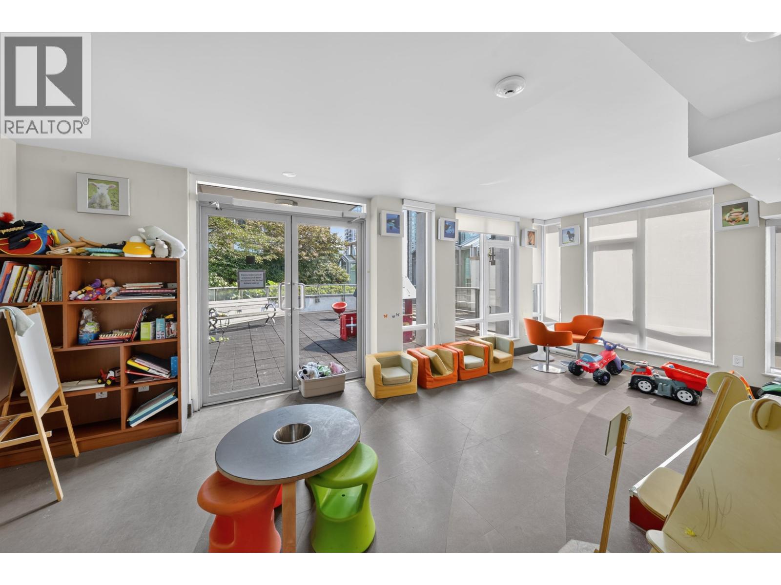 2101 565 Smithe Street, Vancouver, British Columbia  V6B 0E4 - Photo 24 - R3157065