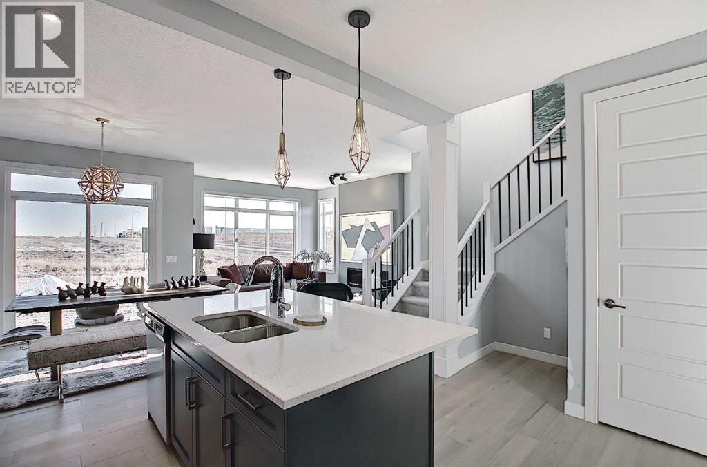 16 Topaz Place, Cochrane, Alberta  T4C 3K2 - Photo 3 - A2337843
