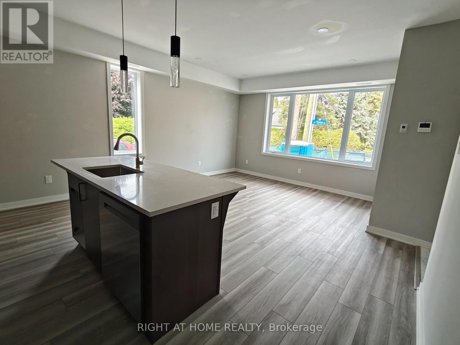 1334 Thames Street, Ottawa, Ontario  K1Z 7N4 - Photo 13 - X13655276