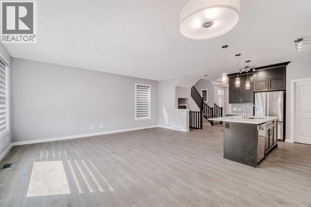 22 Sage Bluff Heights Nw, Calgary, Alberta  T3R 0X9 - Photo 15 - A2334592