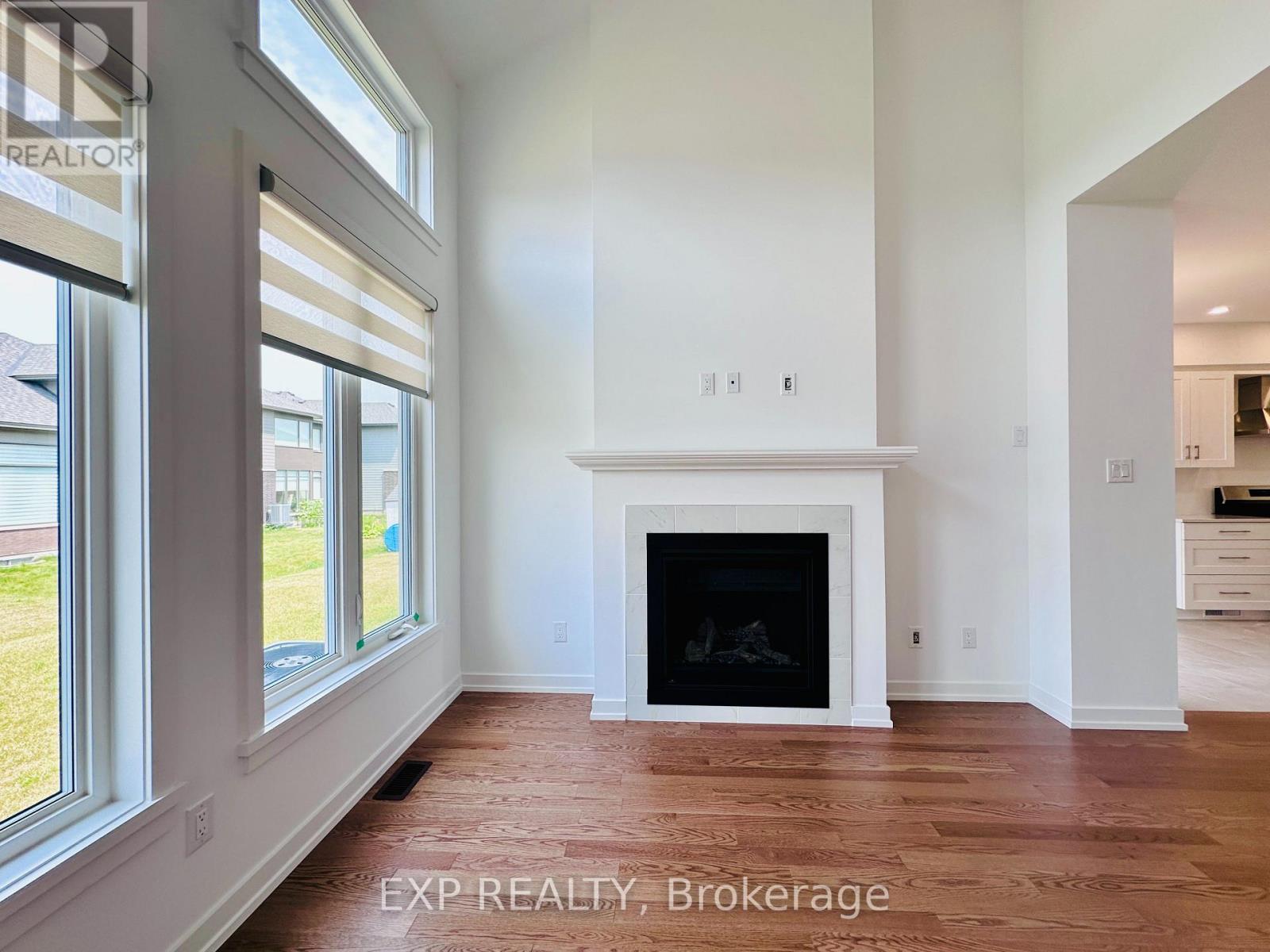 1010 Acoustic Way, Ottawa, Ontario  K4M 0P9 - Photo 2 - X13694158