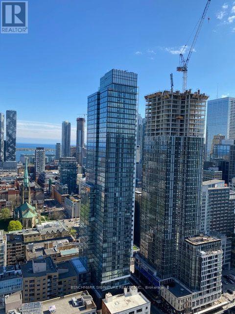 3807 - 88 Queen Street E, Toronto, Ontario  M5C 0B6 - Photo 14 - C13694146