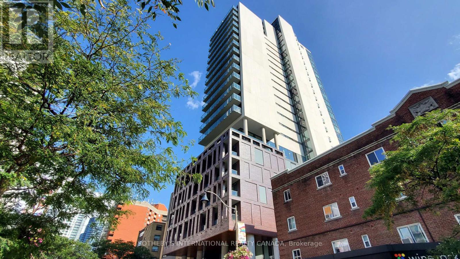 305-DEN - 81 WELLESLEY STREET E, Toronto, Ontario