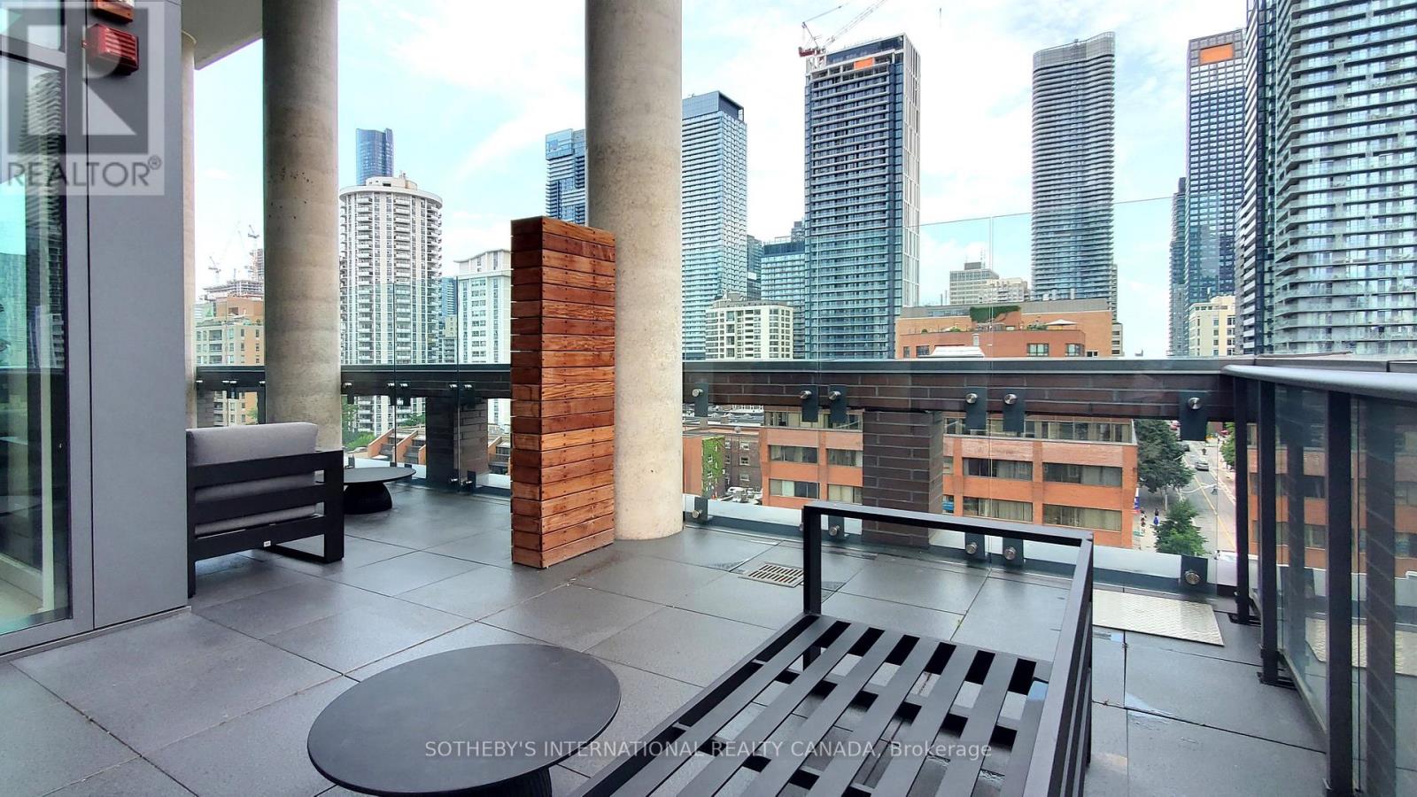 305-Den - 81 Wellesley Street E, Toronto, Ontario  M4Y 0C5 - Photo 6 - C13694156