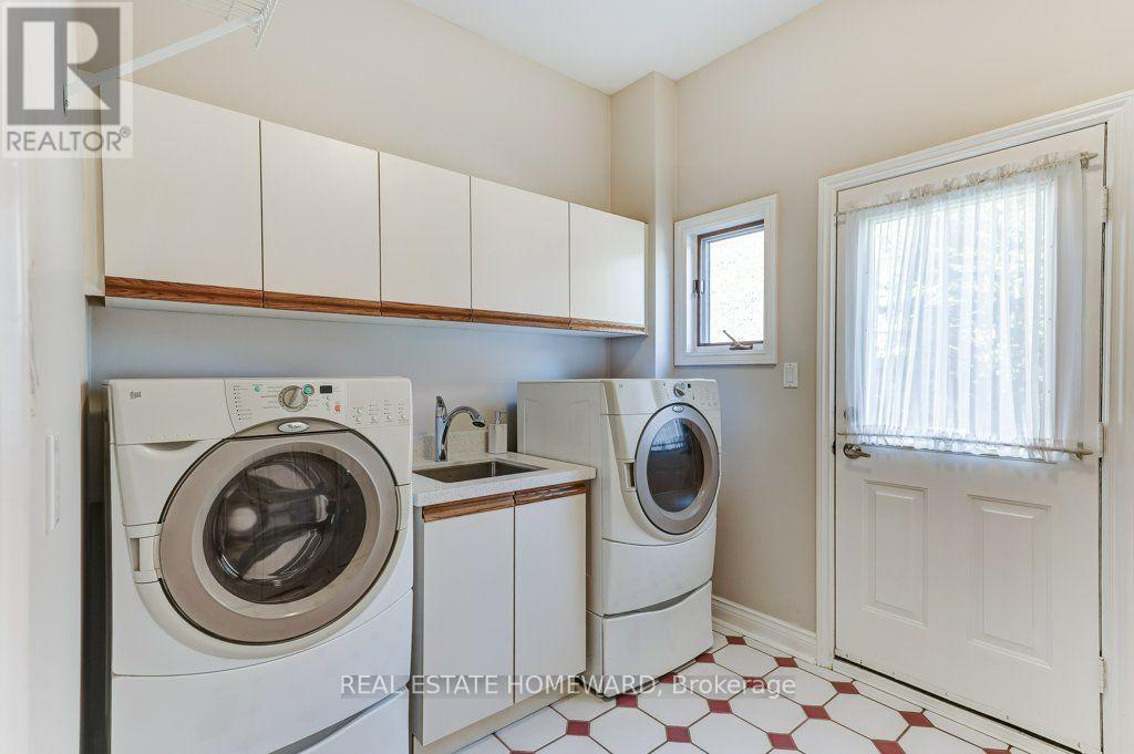 807 Primrose Court, Pickering, Ontario  L1X 2S8 - Photo 20 - E13694094