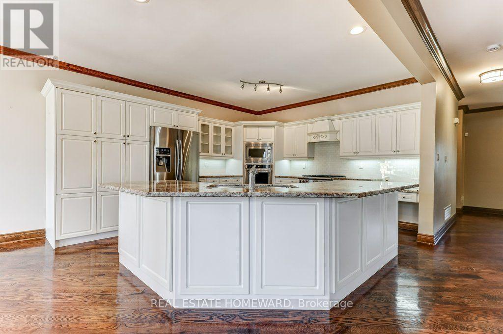 807 Primrose Court, Pickering, Ontario  L1X 2S8 - Photo 8 - E13694094