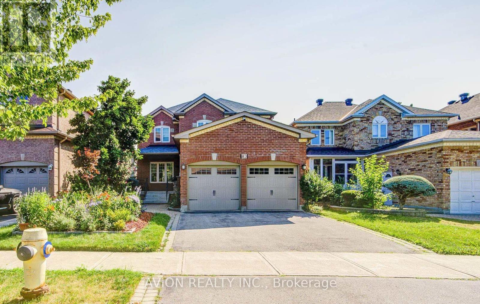 83 Stonebridge Boulevard, Toronto, Ontario  M1W 4A8 - Photo 2 - E13694152