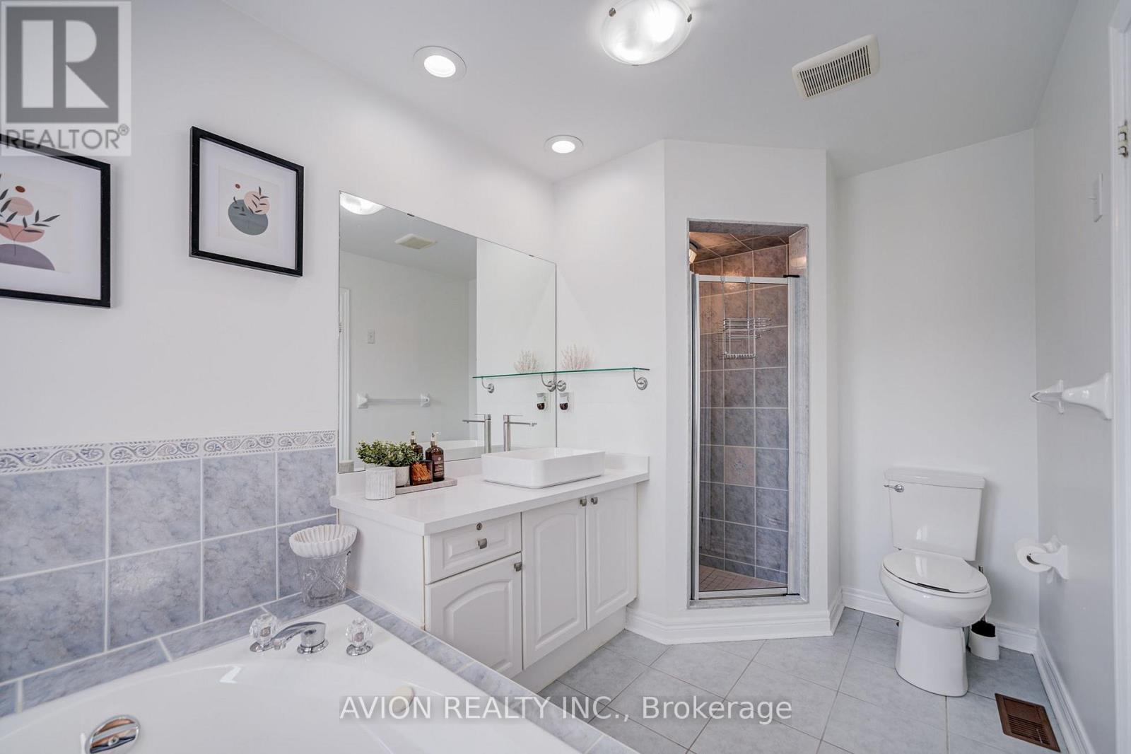 83 Stonebridge Boulevard, Toronto, Ontario  M1W 4A8 - Photo 26 - E13694152