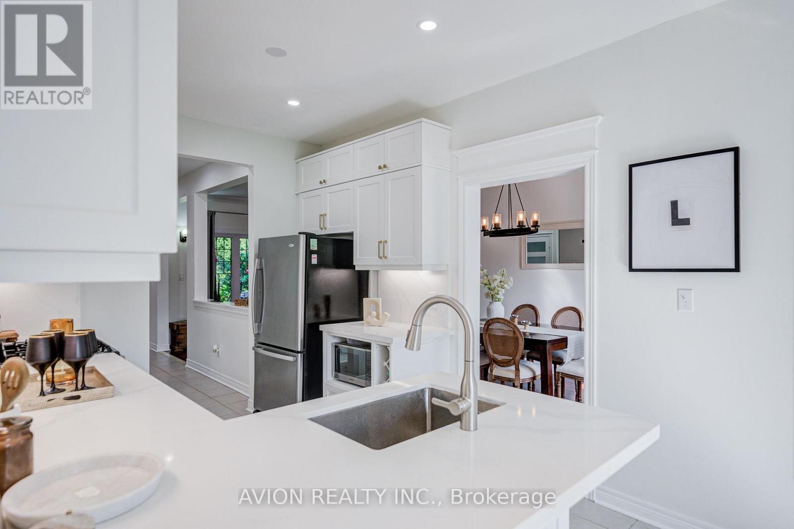 83 Stonebridge Boulevard, Toronto, Ontario  M1W 4A8 - Photo 9 - E13694152