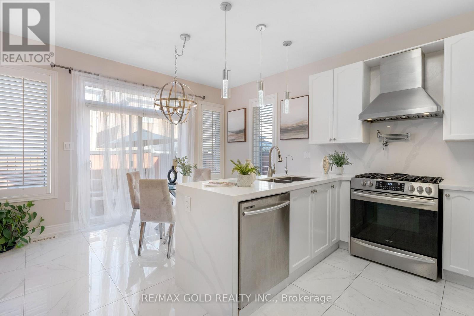 19 Bellcrest Road, Brampton, Ontario  L6Y 2M7 - Photo 17 - W13694090
