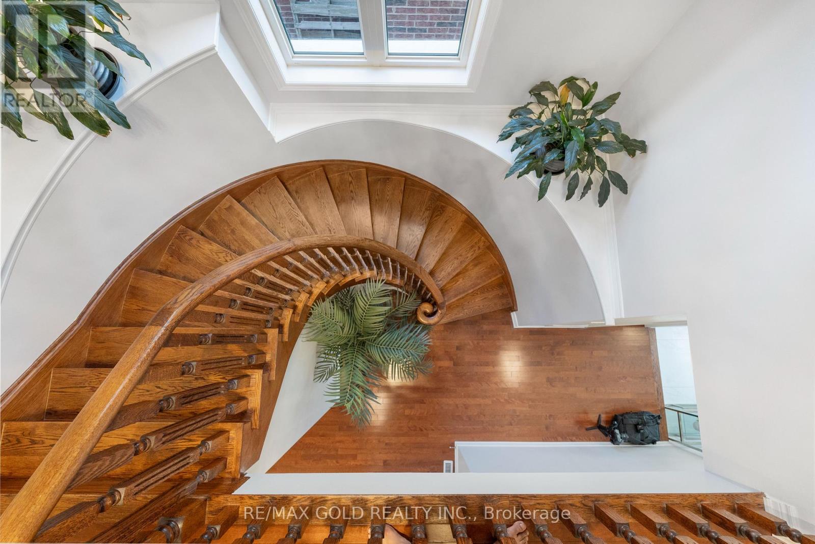 19 Bellcrest Road, Brampton, Ontario  L6Y 2M7 - Photo 18 - W13694090