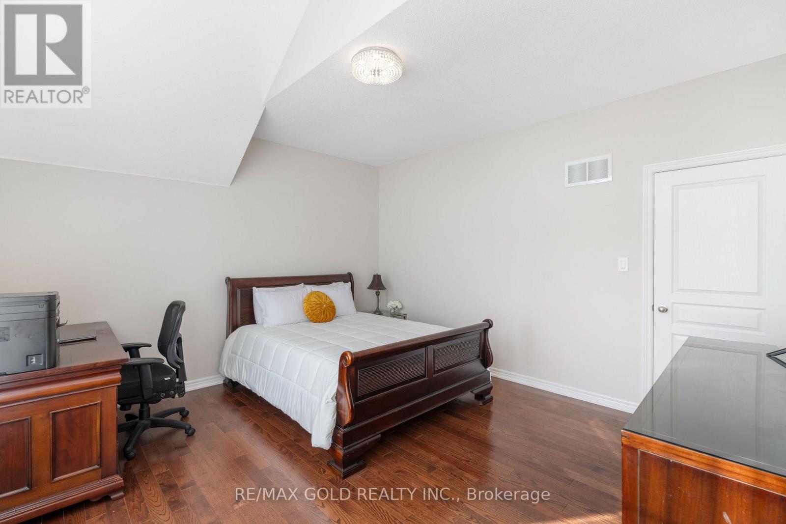 19 Bellcrest Road, Brampton, Ontario  L6Y 2M7 - Photo 31 - W13694090