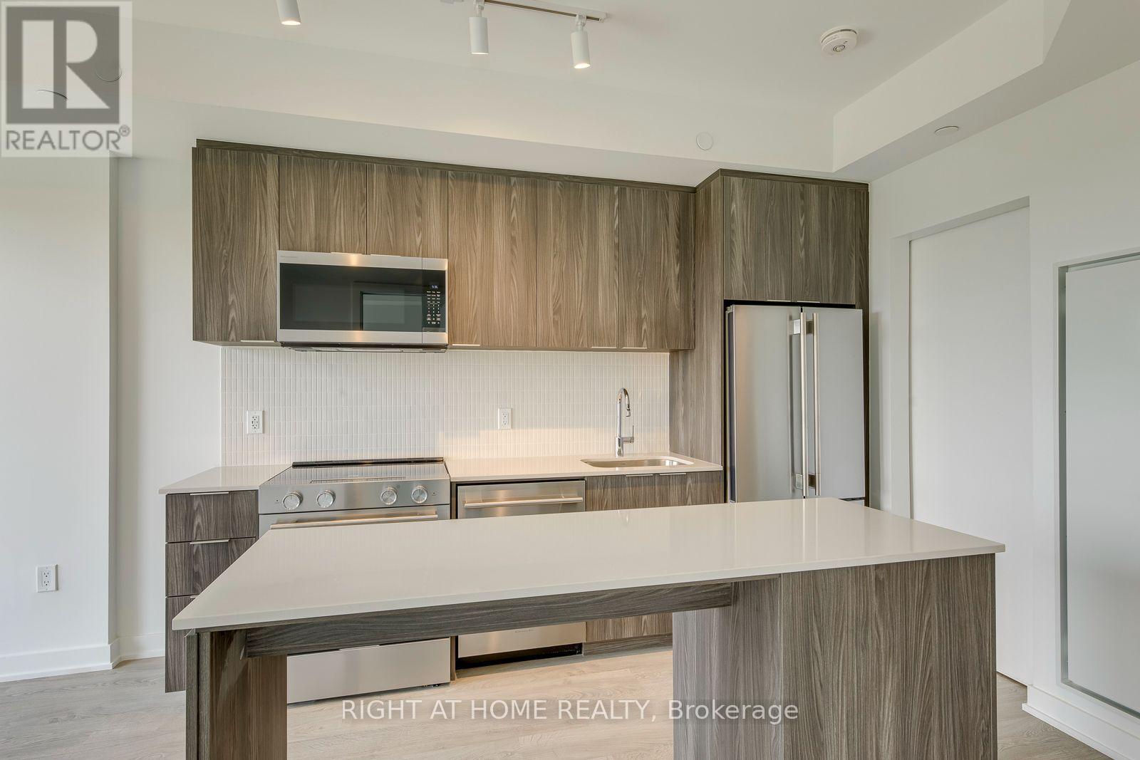 602 - 740 Whitlock Avenue, Milton, Ontario  L9E 2B6 - Photo 5 - W13694098